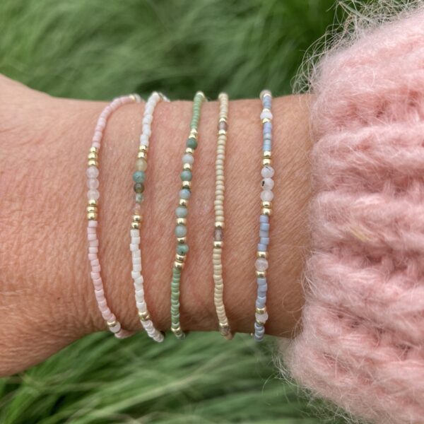 bits and pieces gemstone gift bracelets collect beautiful moments rose quartz miyuki beads kralen armband pink roze