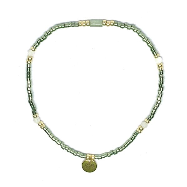 miyuki beads kralen gold silver bits and pieces white green glass beads green aventurine gemstone