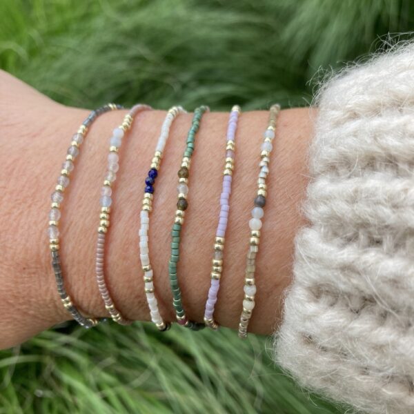 bits and pieces gemstone gift bracelets miyuki beads kralen armband be crazy be silly be unique hibiscus labradorite grey gold